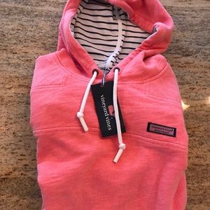 NWT Women’s Vineyard Vines Hoodie size Small
